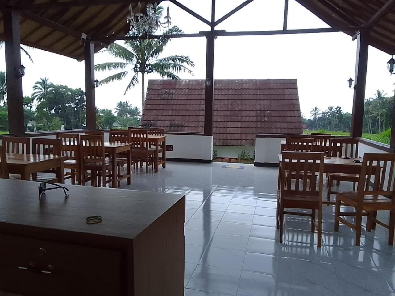 Nan Bungalows Tetebatu Exterior photo